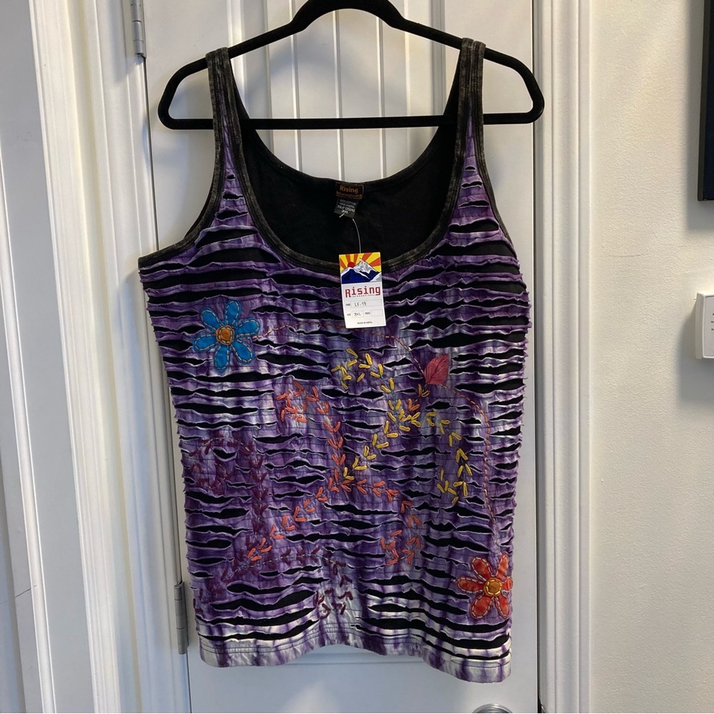 Rising International Black and Floral Design Tank Top NWT